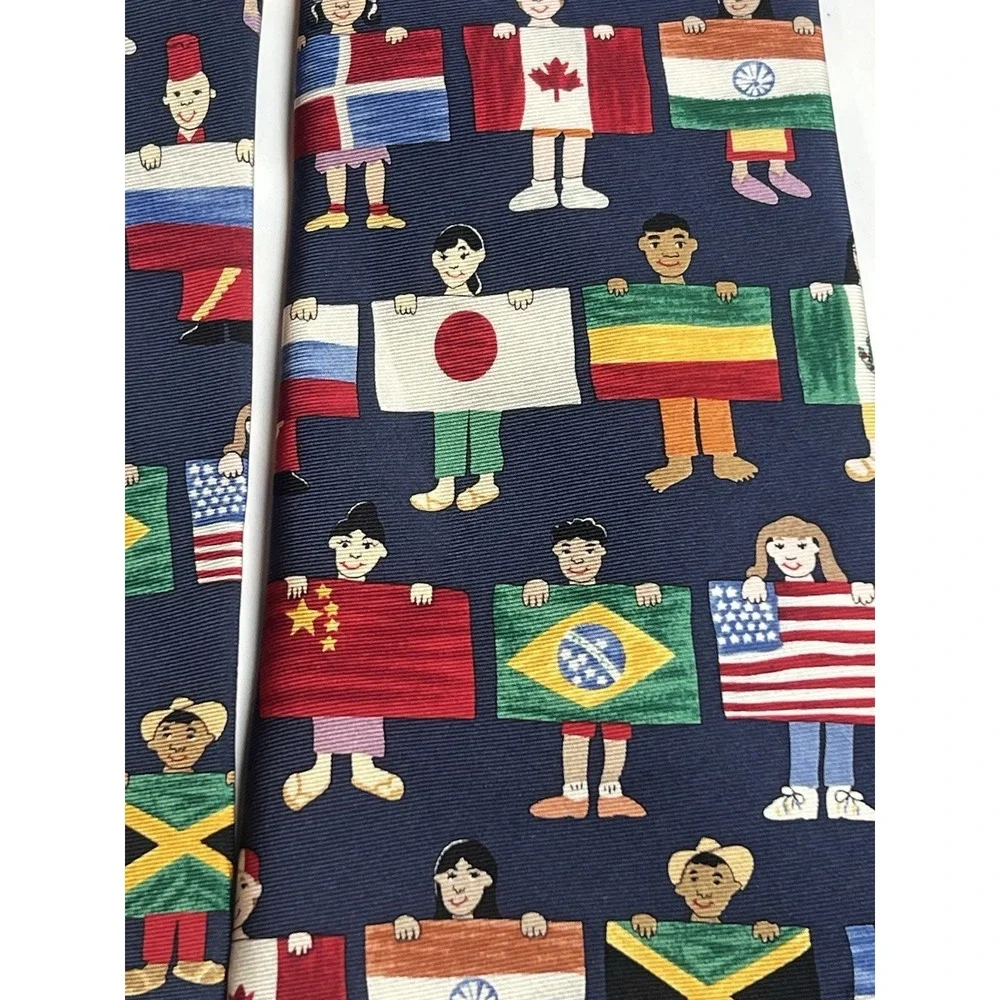 Save The Children 100% Silk Tie Lot Scenes Of Christmas The Next Generation